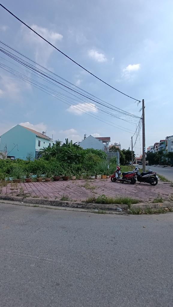 3alm-B7A5E0FD-m4v1wtm8_21_7