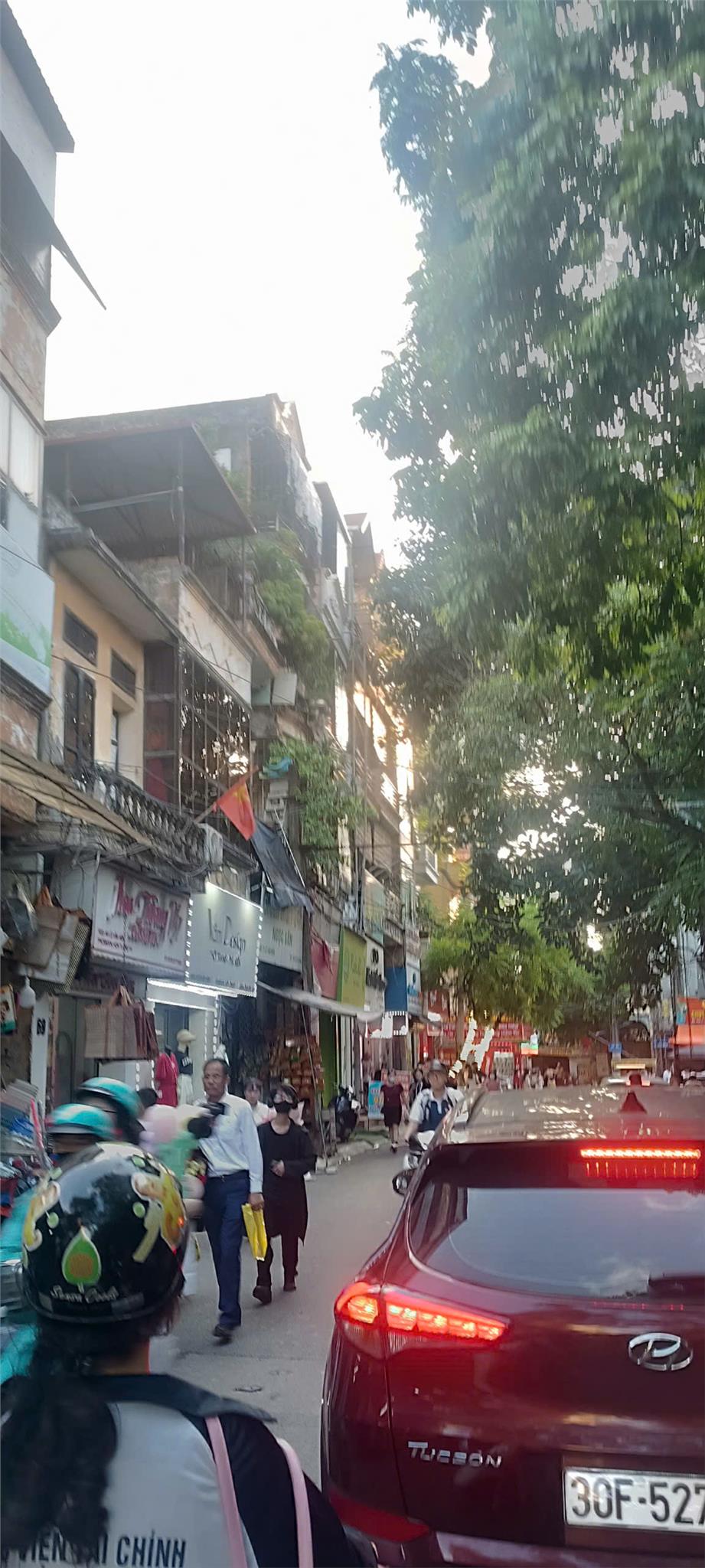 4b7e03f8018189dfd090