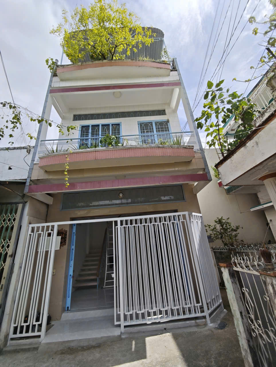 63b2ed18cf8b47d51e9a32