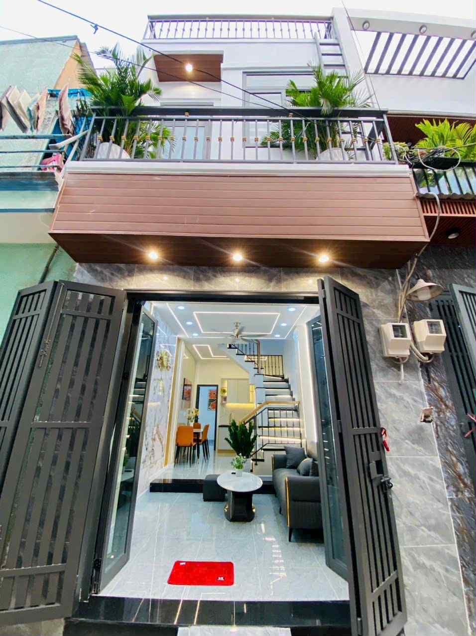 79648cb5-cbb7-4c3e-9ed3-e970d12fc3cc