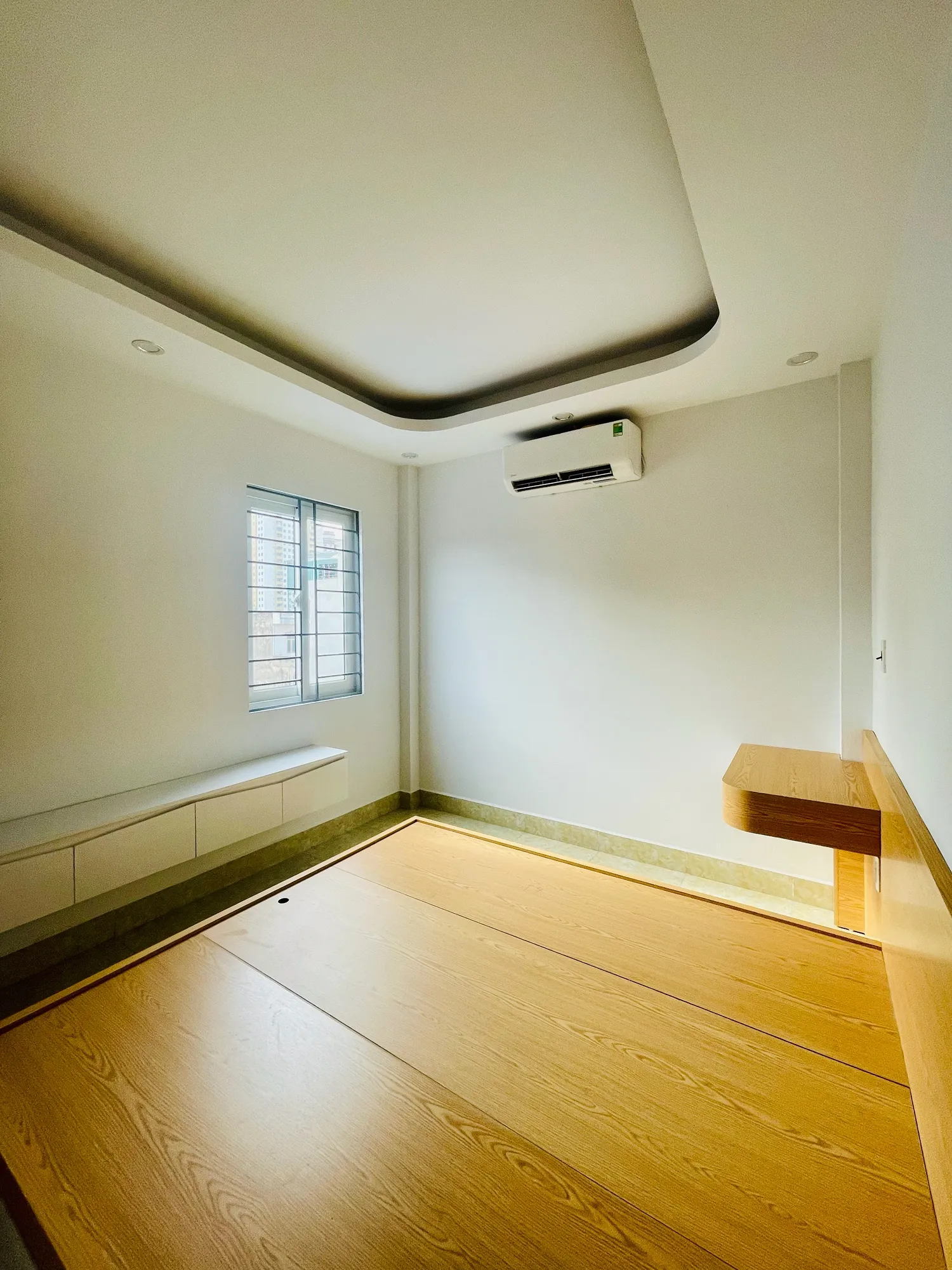 7a6648b3-f36b-5d2c-a95b-e4d5b615d504