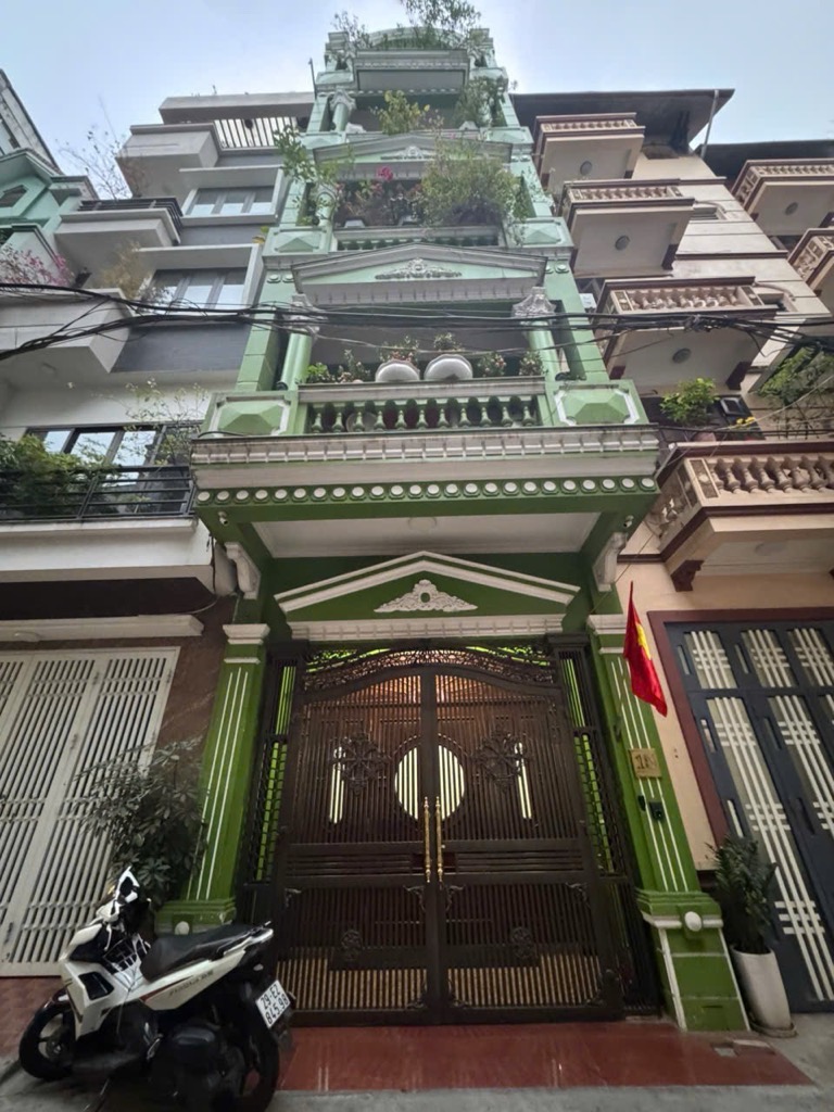 8az-55A29497-m739smrr_16_5