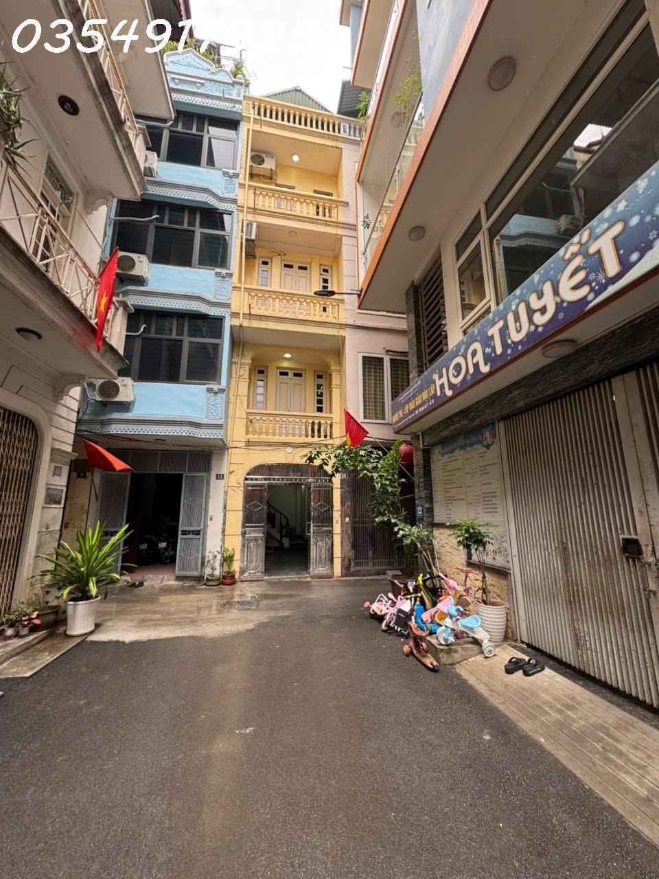 8c933e53-d77b-4704-b859-adf7d1abcd0e