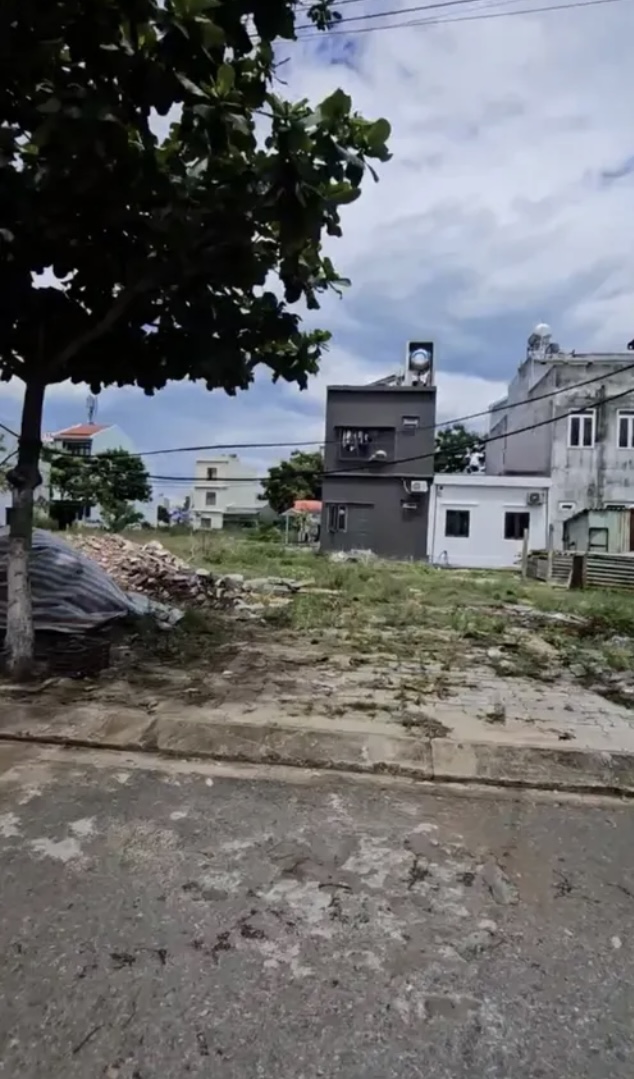 A89BA730-EDC1-4733-B0A9-AE4AD59FA2B7