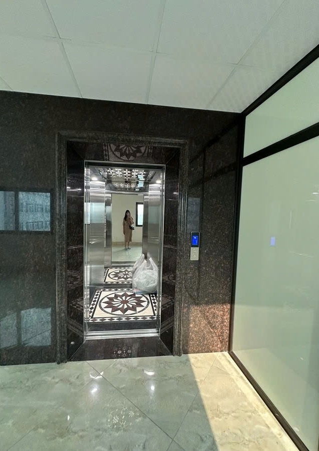 Thang may rieng (218)