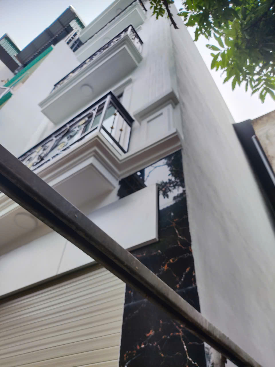 anh nha dai ang (4.4 ty) 17.8.25