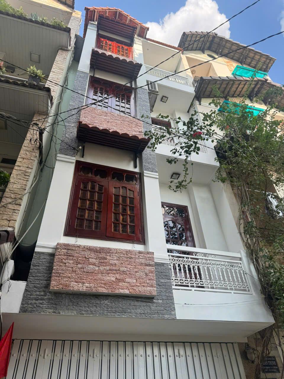 ban-nha-hem-202-pham-van-hai-ban-nha-phuong-5-tan-binh-0707318818-1