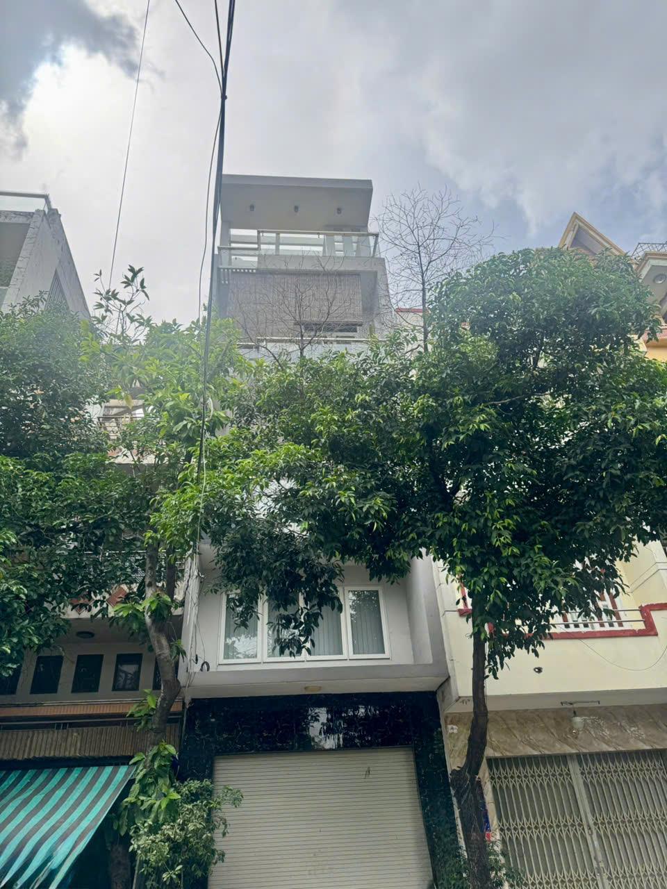 ban-nha-hem-305-le-van-sy-ban-nha-phuong-1-tan-binh-0707318818-1