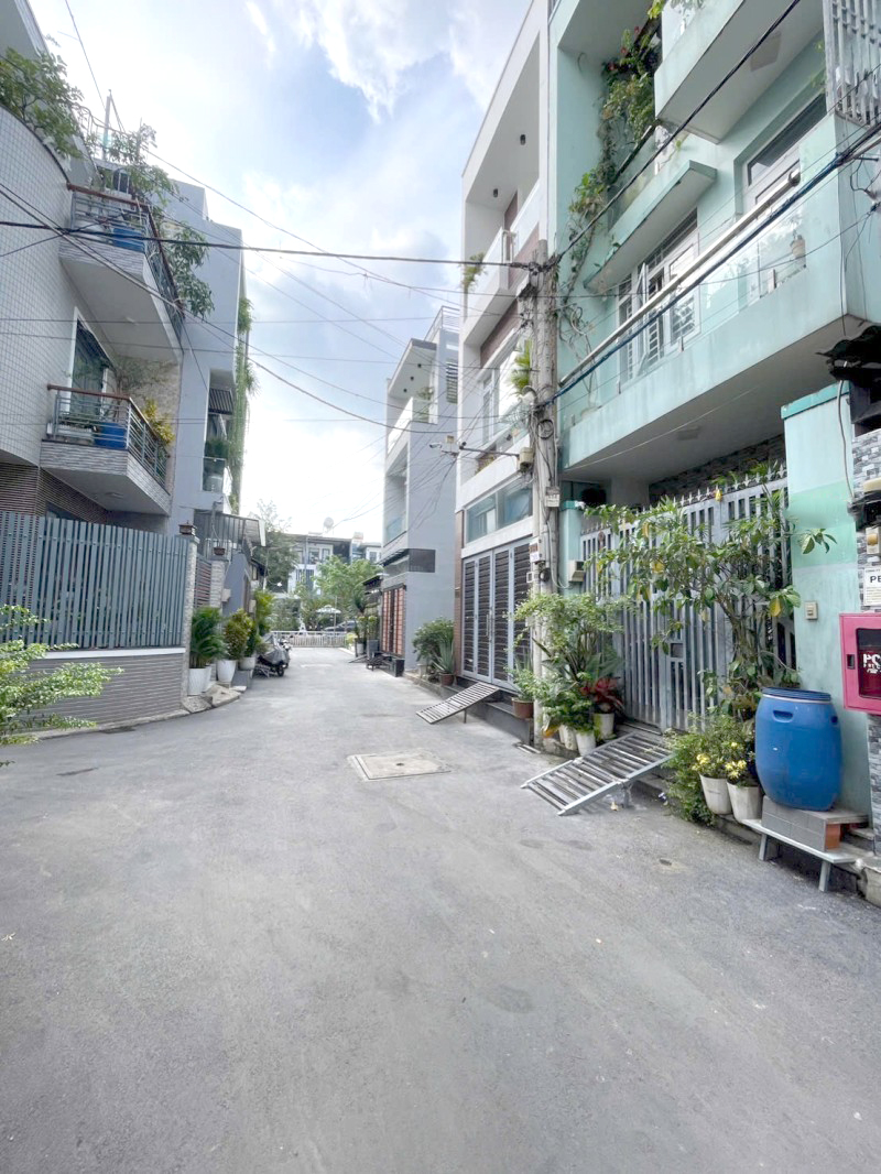 ban-nha-hem-xe-hoi-tam-phu-thu-duc-chi-hon-5-ty (1)