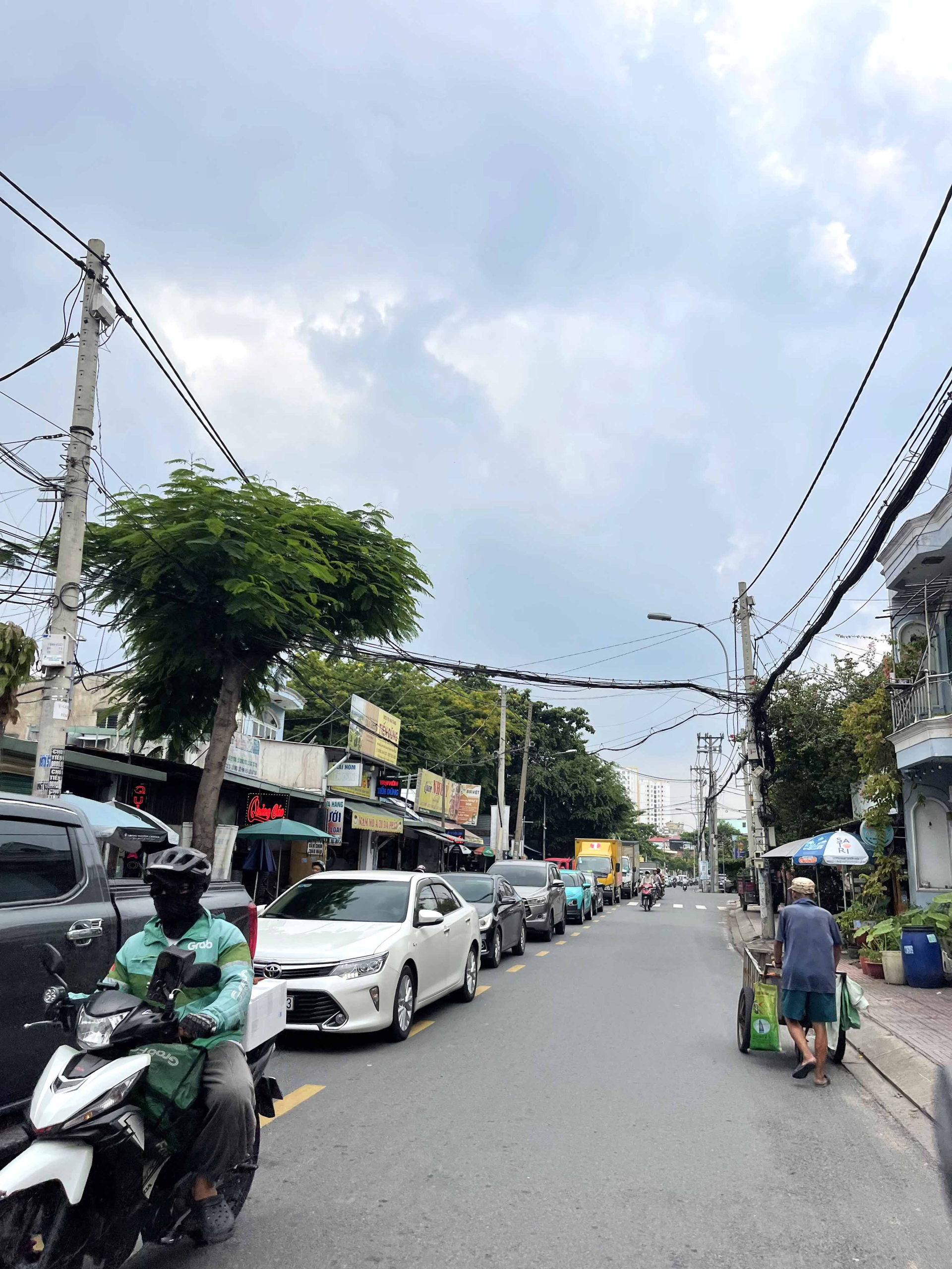 ban-nha-mat-tien-kinh-doanh-gan-nga-4-go-dua-tam-binh-113-m2-chi-hon-10-ty (10)