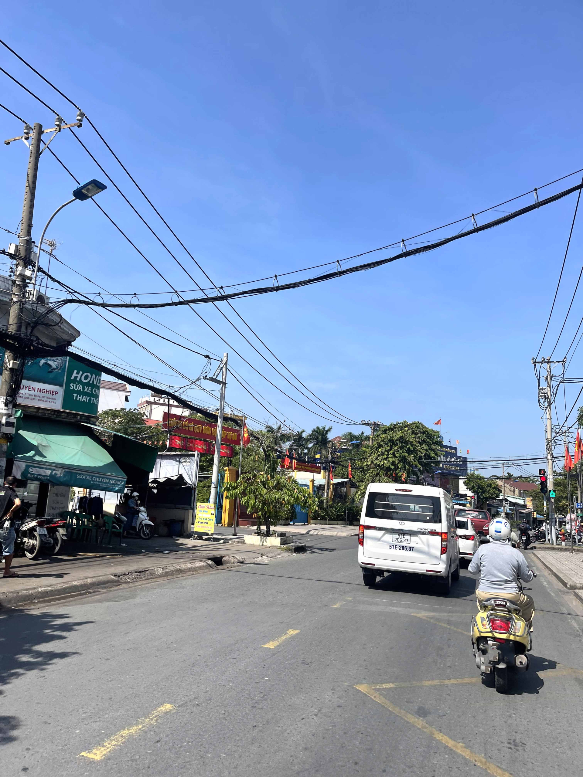 ban-nha-mat-tien-kinh-doanh-go-dua-tam-binh-chi-19-ty (7)