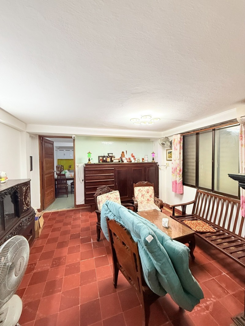 ban nha phu nhuan truong quoc dung (1)