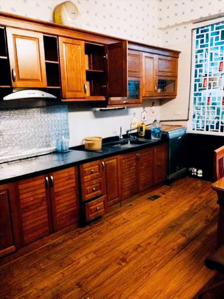 ban_can_ho_chung_cu_hoang_quoc_viet (2)