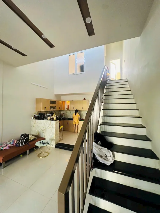 cd1b391d-9970-560d-b769-54d0f48f9053