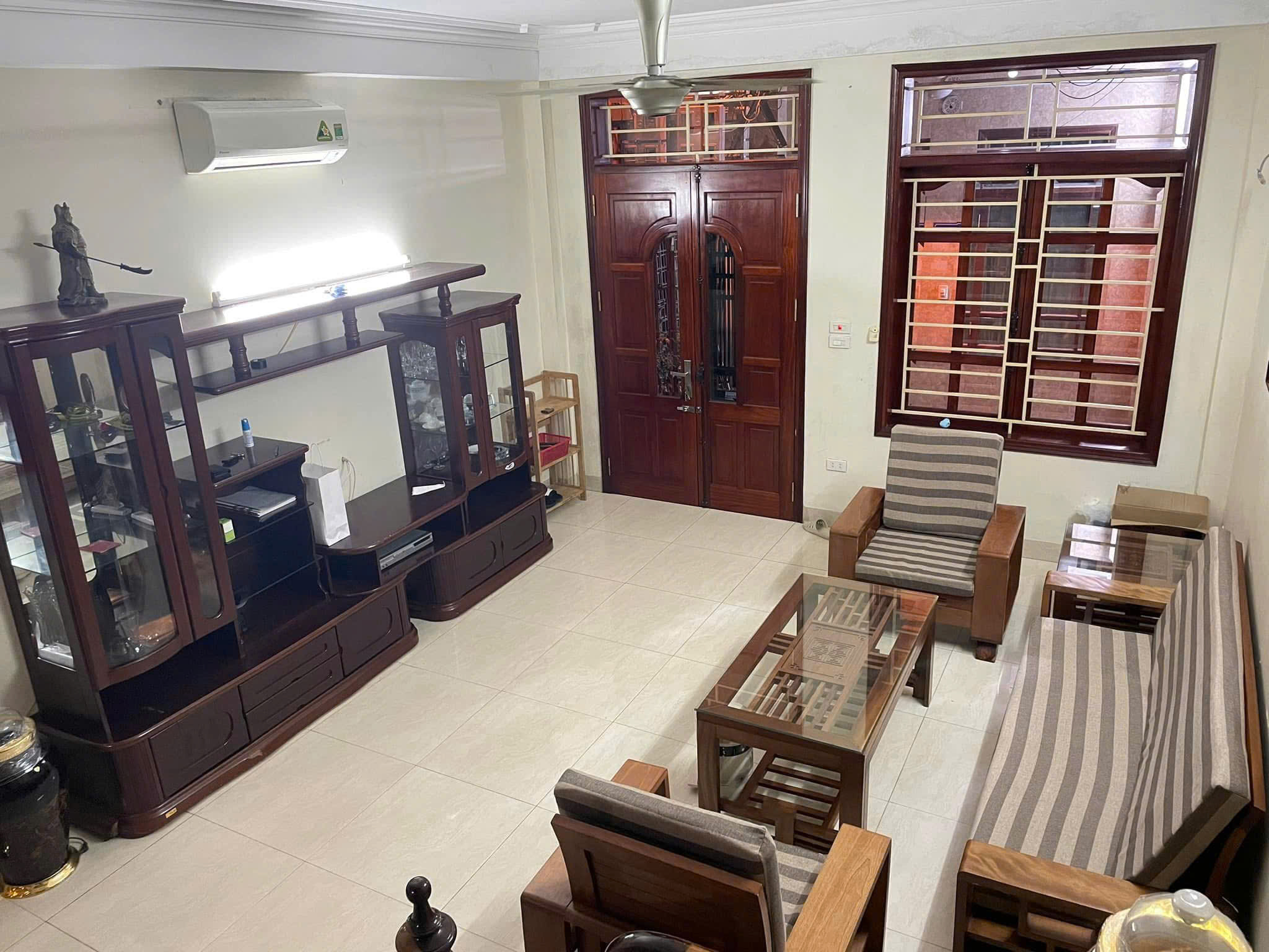 cho_thue_nha_175_dinh_cong (6)