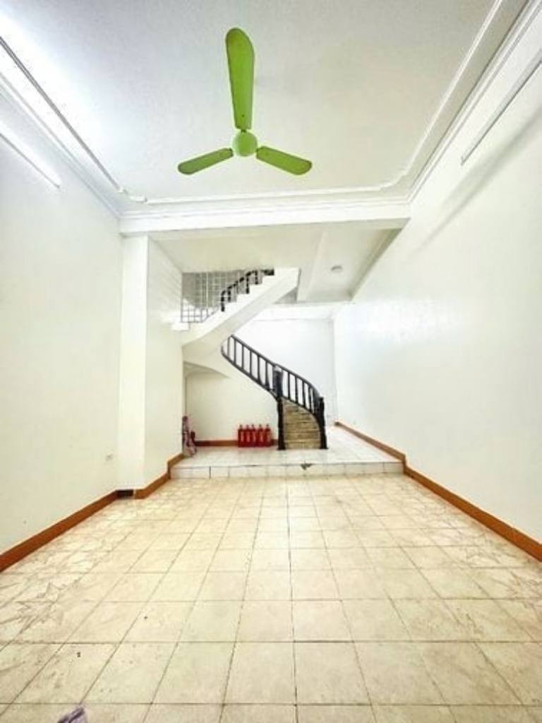 cho_thue_nha_hoang_van_thai (1)