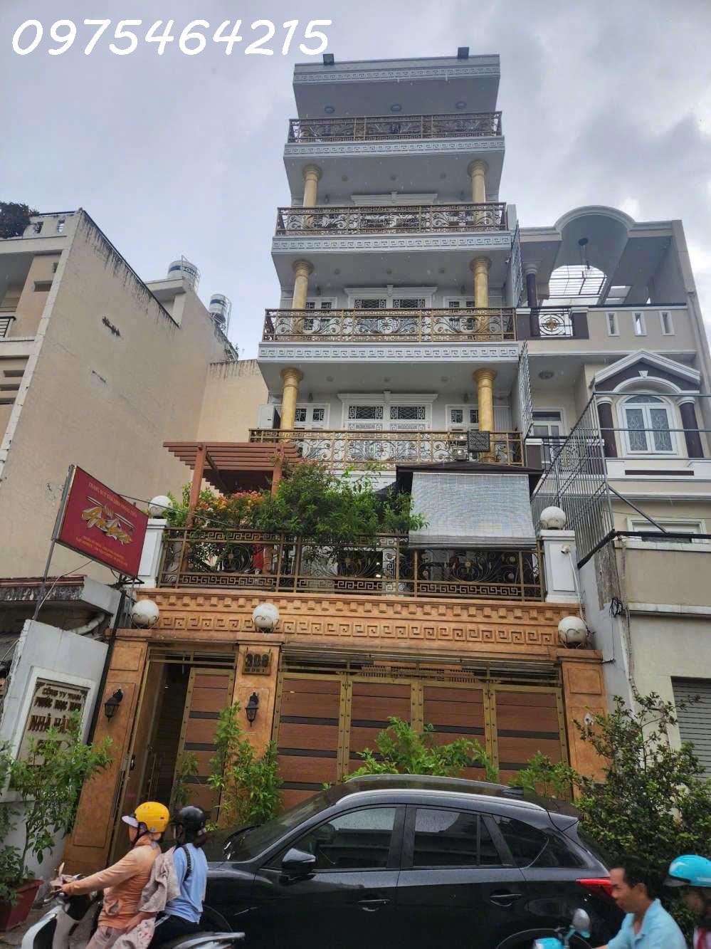 gen-h-z6863797854388_e19412db42e5998e8a05321cf08c7a6d