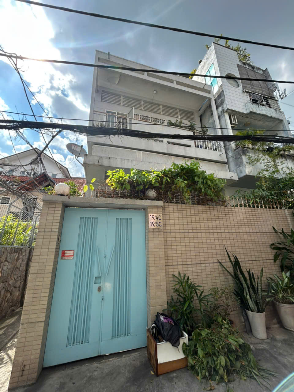 gen-h-z6882856683813_d2eef7ec2bb6a9546bdf26b096f71d92