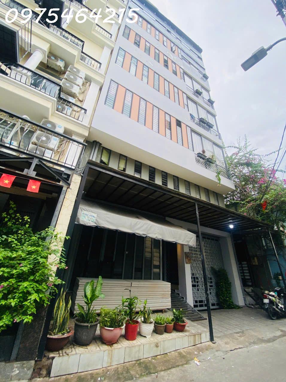 gen-h-z6887367614974_34c7eb7962db4771adece0896b8f9d7a