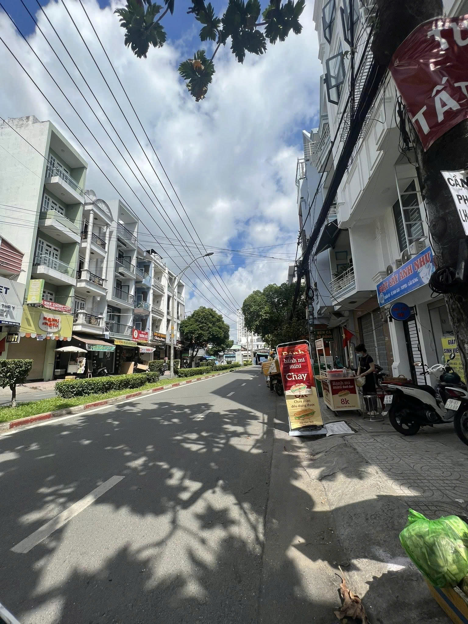 gen-h-z6935997553218_c0e4b6c18e7a000d5eddf0cb05816d1e