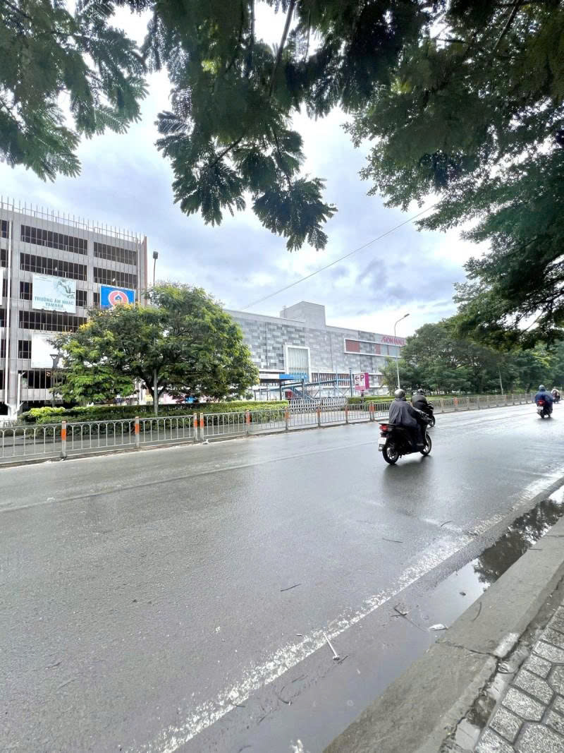 gen-n-z6946251581438_159dfc9e0a9376613a63ce22eced570a