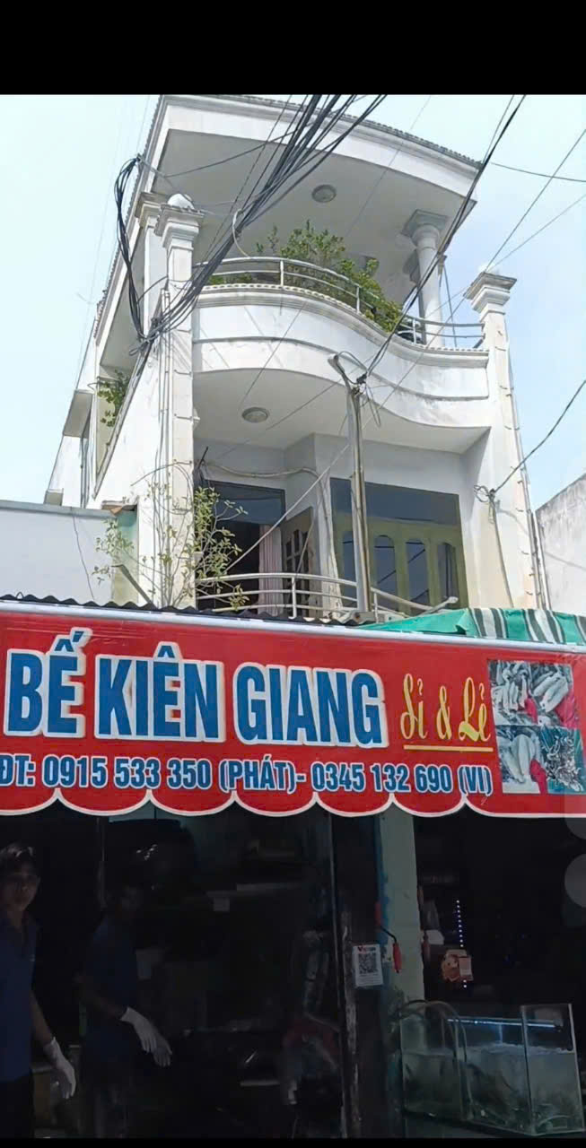 z6359658021480_636b1fe0bcc6c8087ab79f51904f0051