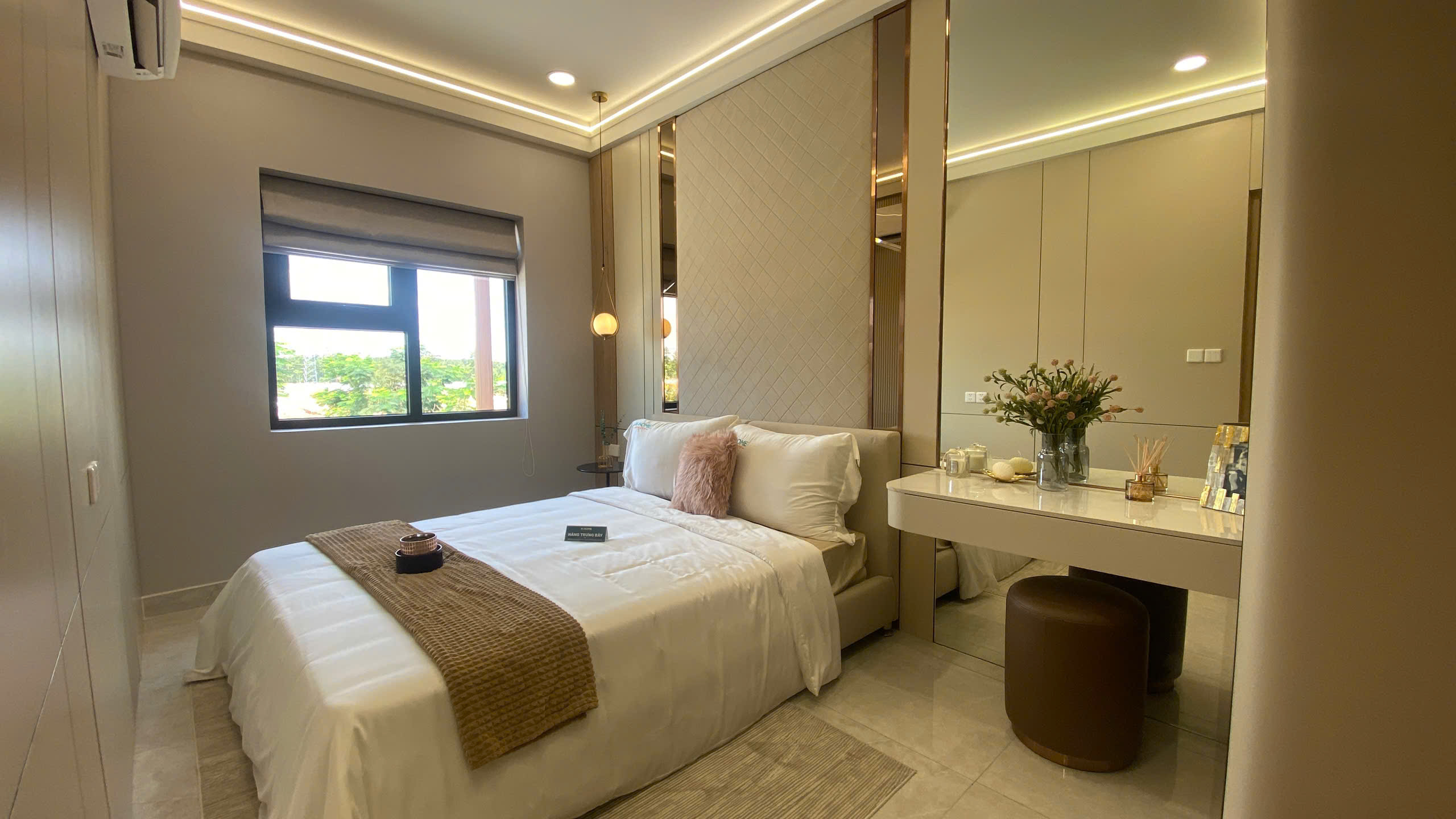 z6539840096646_65da42be6e17faa36dfa075db565fcdb