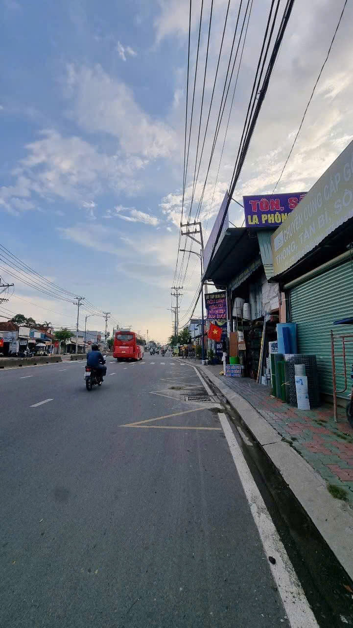 z6568561377416_a335b521552c13145a519ce9c3dad5f6