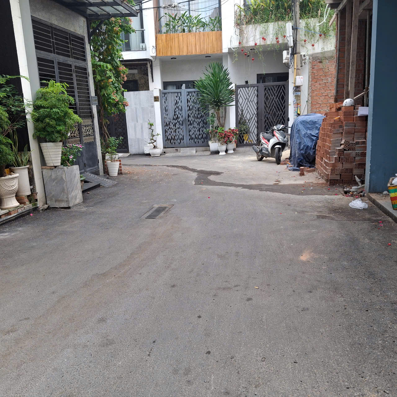 z6588561263277_ff37fff69738449cec7af501dc24a266-1