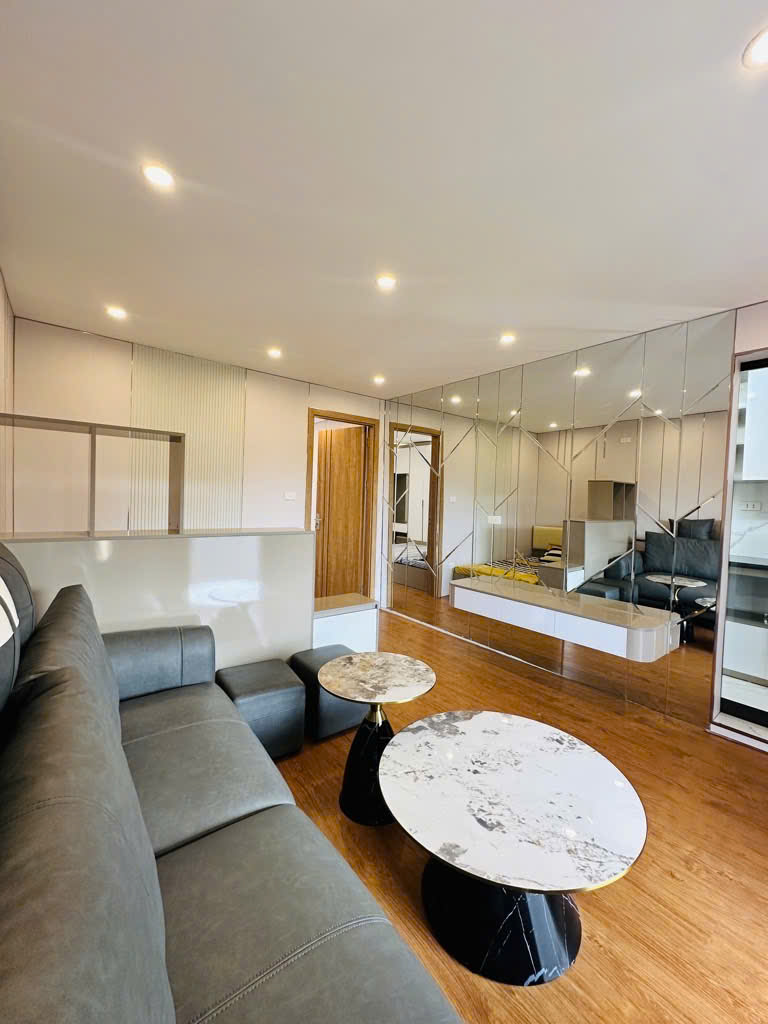 z6812055610408_002_9d78743f4d72f9e90d9bf9a12a2045e1