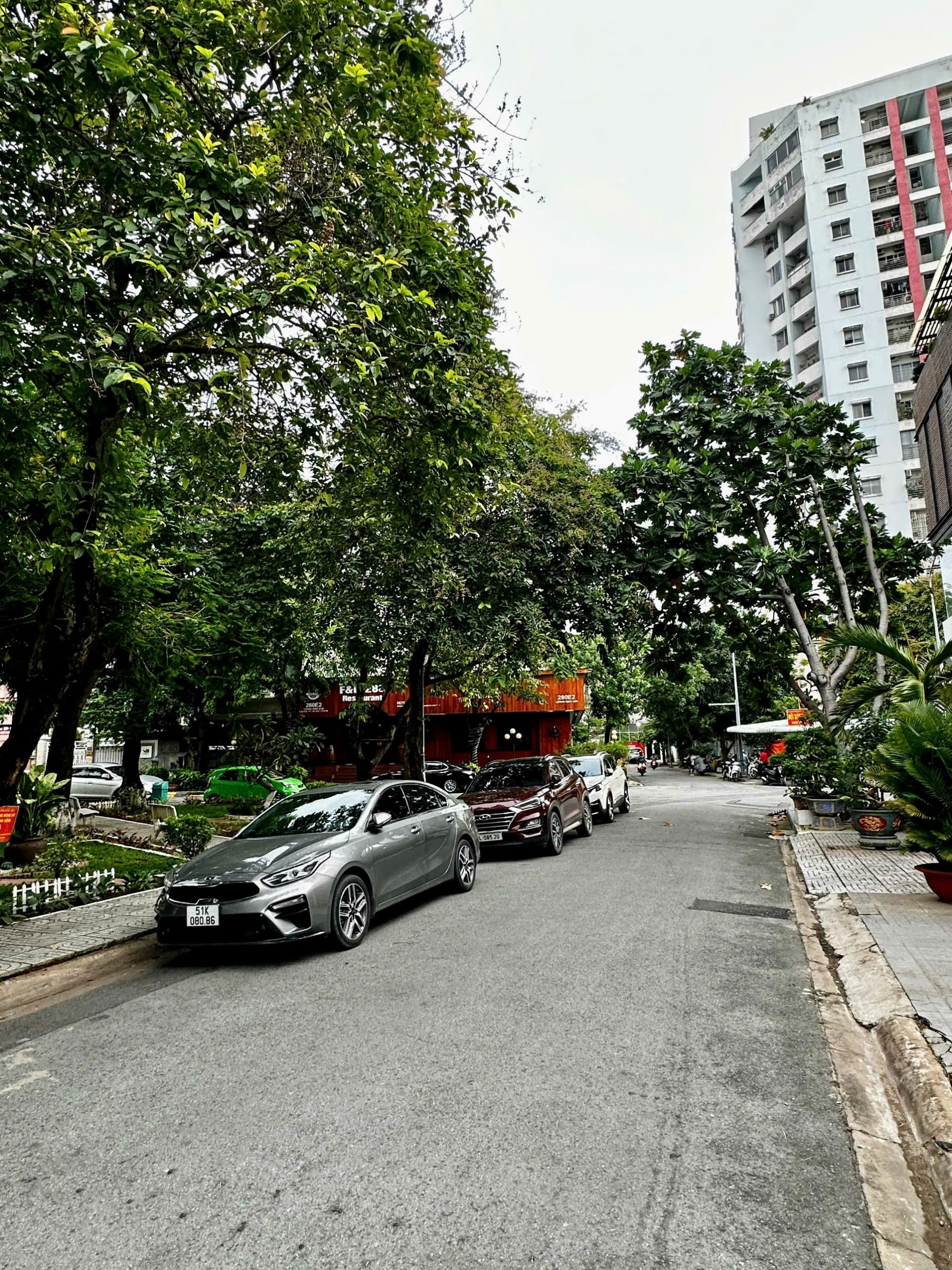 z6817163908969_8525265b4d62161d40d4fd75b8a1c7bd