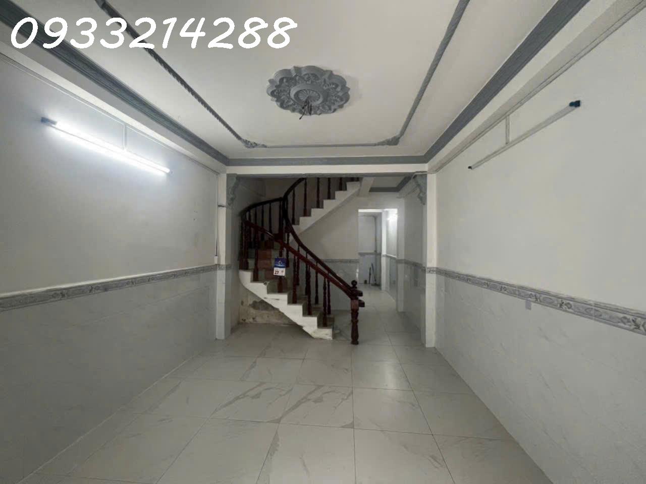 z6823945726751_2cf83887246af03652f4631a4a61d70f