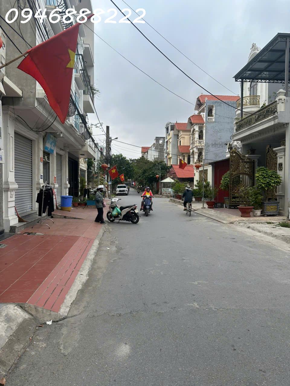 z6848238441940_5d4dd2b88b113e4c6685a0d7d227140a