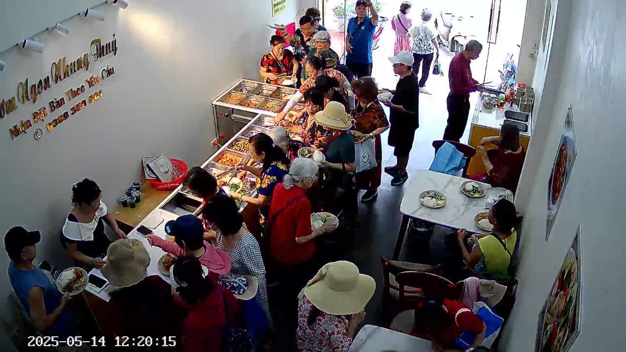 z6864921900156_eaa647255cad62a122b29a378ff515c8