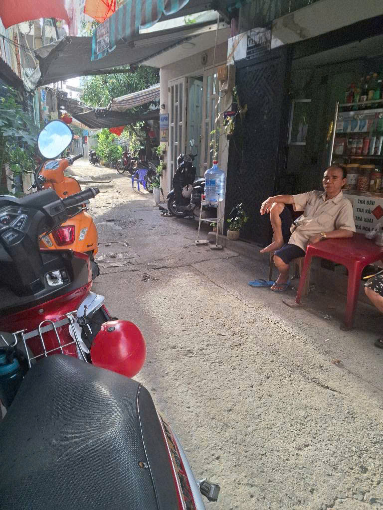 z6865426684028_b8102631f6d21f101541756670aa9d58