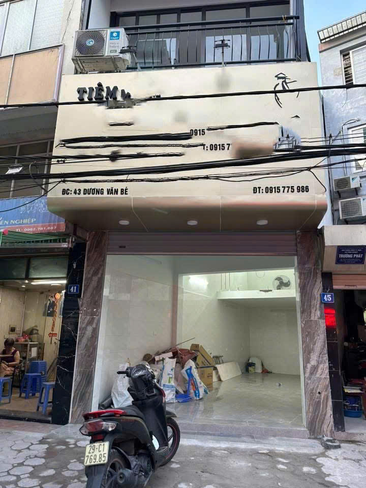 z6865634312485_75bacd29308348beedf6288313dbb049