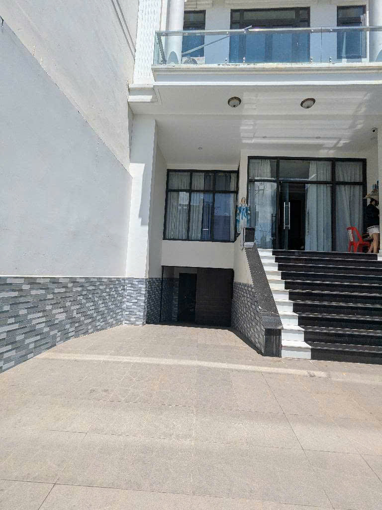 z6867674638043_1302798f2b1ea81097a257483af222f9