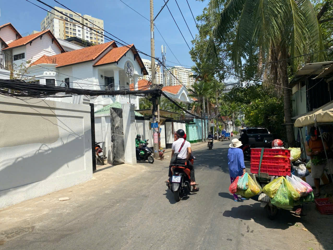 z6869479286989_5d055ca8bedc68141c1a2717a0e0b366