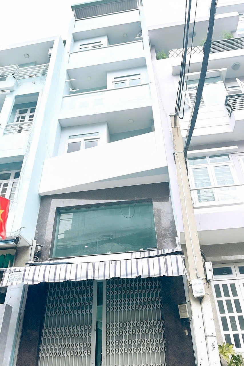 z6877155456496_f6116f46b6e4643b4d37364db82d3f08