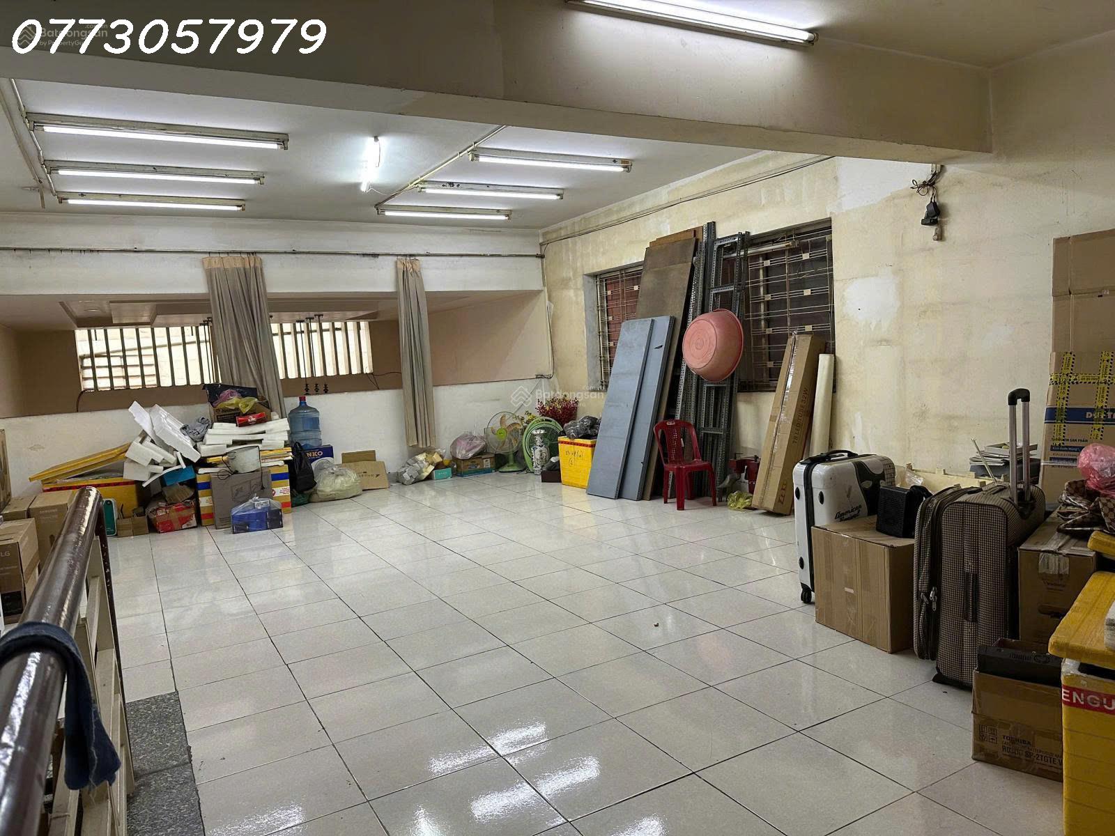 z6885236030018_48e3412e72f16c6e7766868d13bfbec8