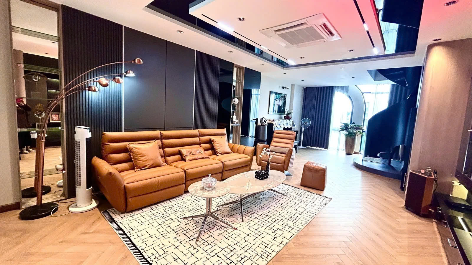 z6886459422781_012d72518b8ec71e05edf4546af04c79