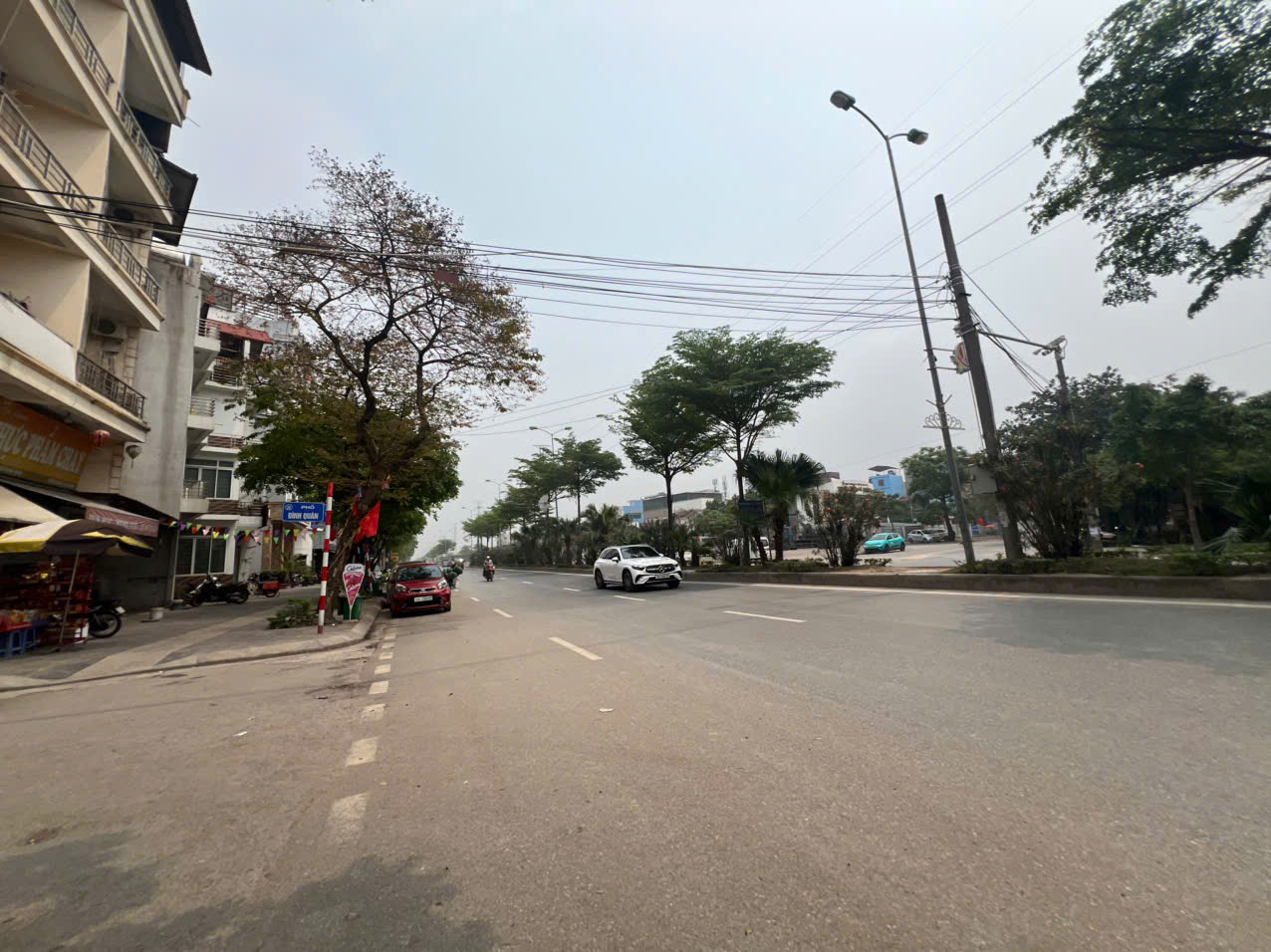 z6889157533792_1b52bfb4ce7ba532048245a3fc16a47e