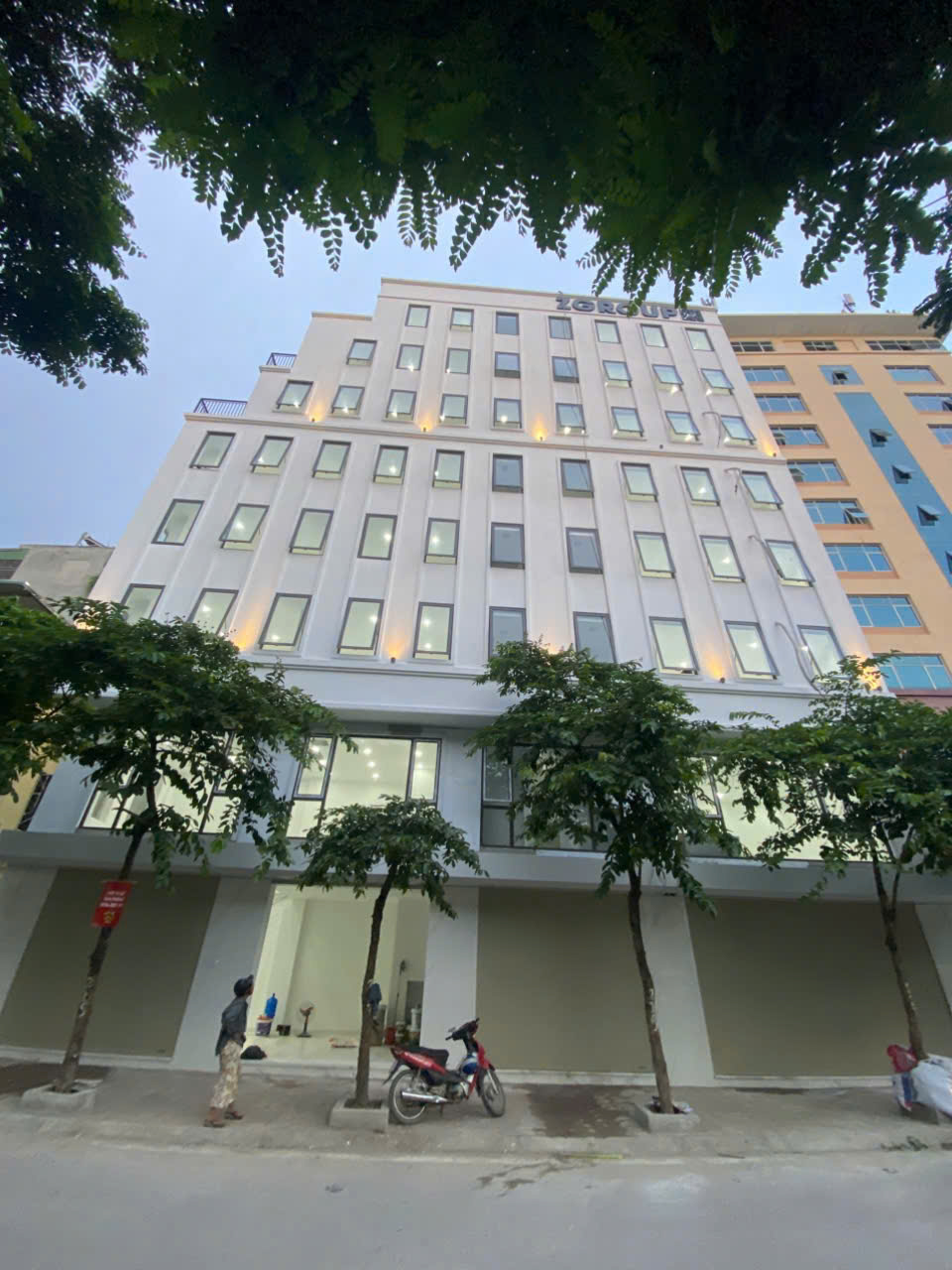 z6892982521441_6f03b5e372372090852d94156b3e8e71