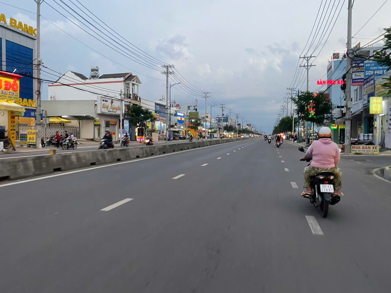 z6898846552120_0b3d6022b78bc8788f3e93e684402002