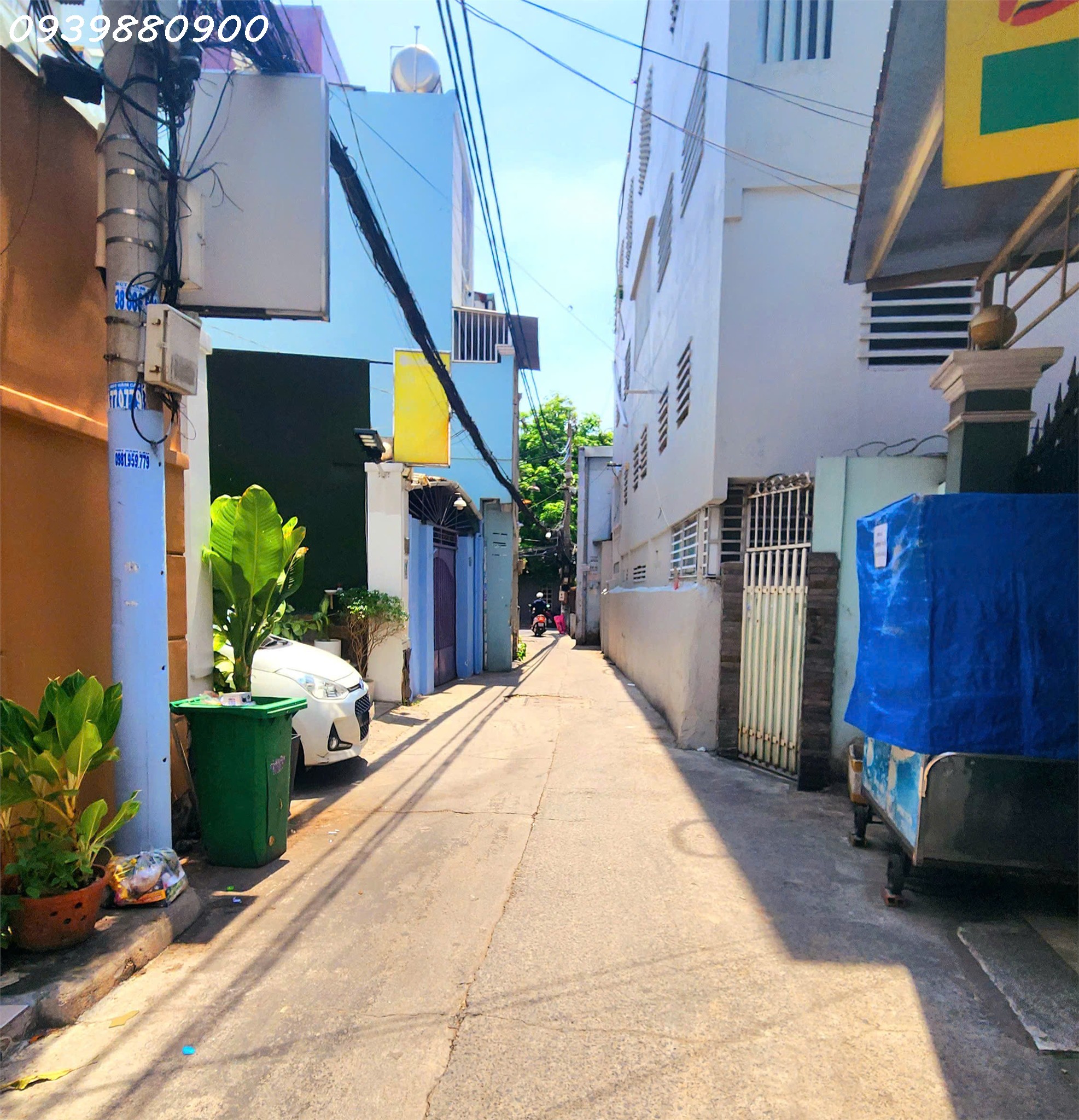 z6899102111753_093ef80be87ce74380047340f493461d