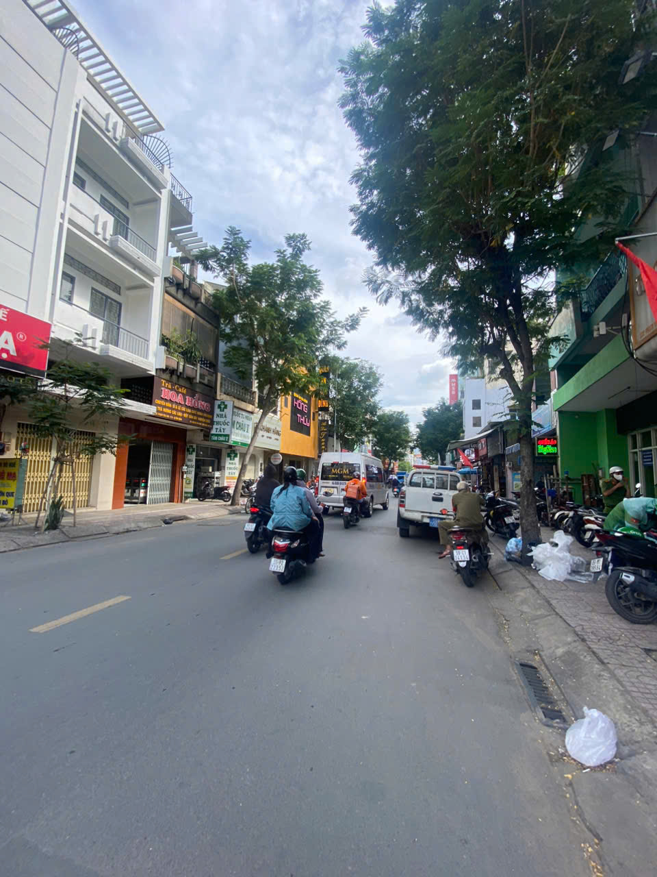 z6900185784618_0c2288c4c580ab65062351a3a746f42b