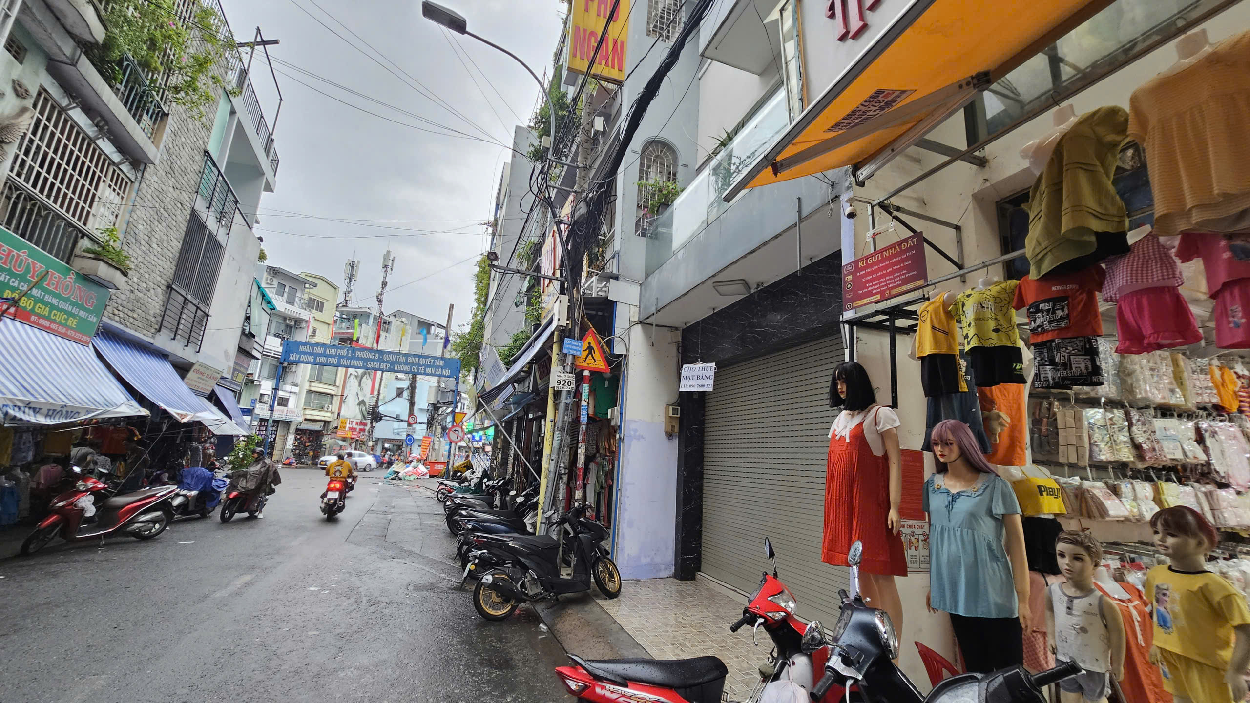 z6901085152419_52623c881503d48dd7832a57021ac736