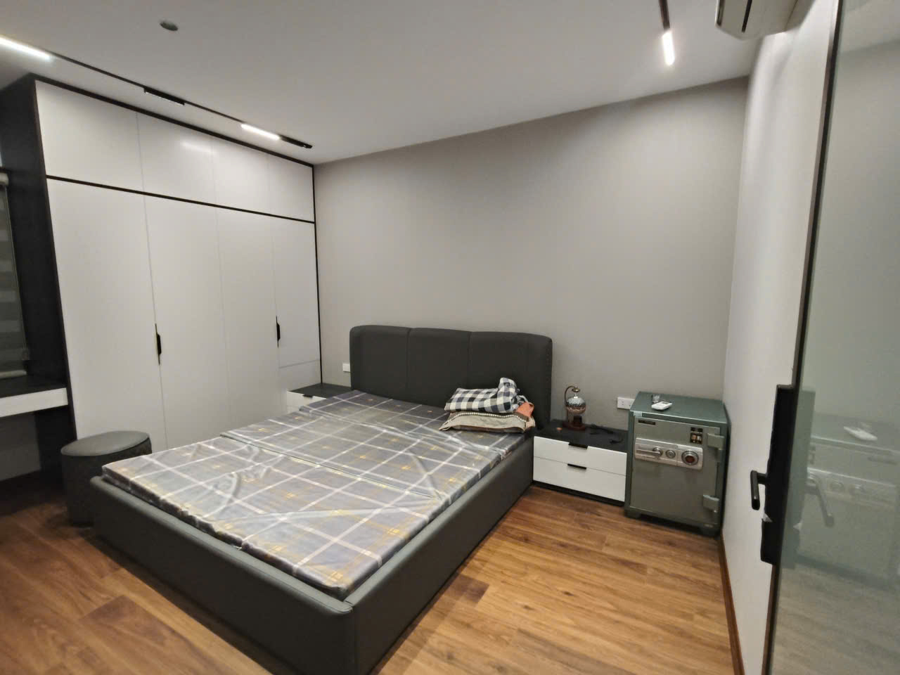 z6902576376581_2f7a68fa124ed3fd9efe5df8944d2f0e