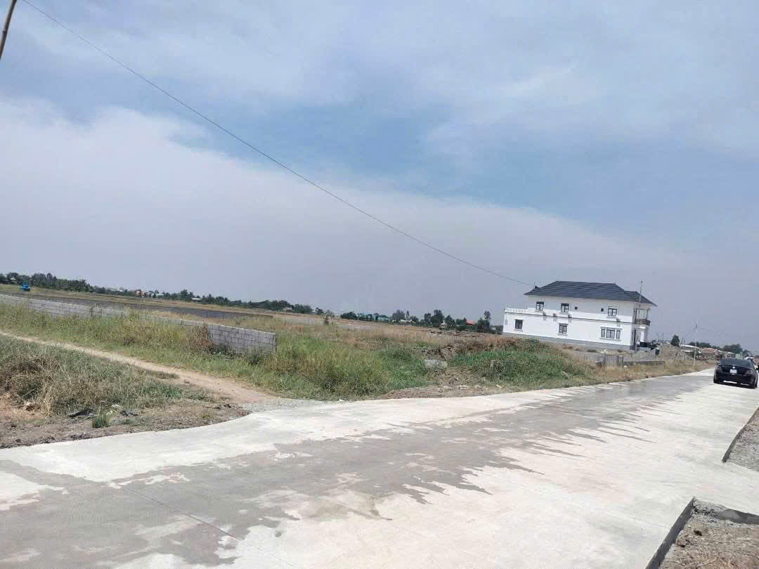 z6904715648228_4deebd58abac2704105710dfd7022b8c