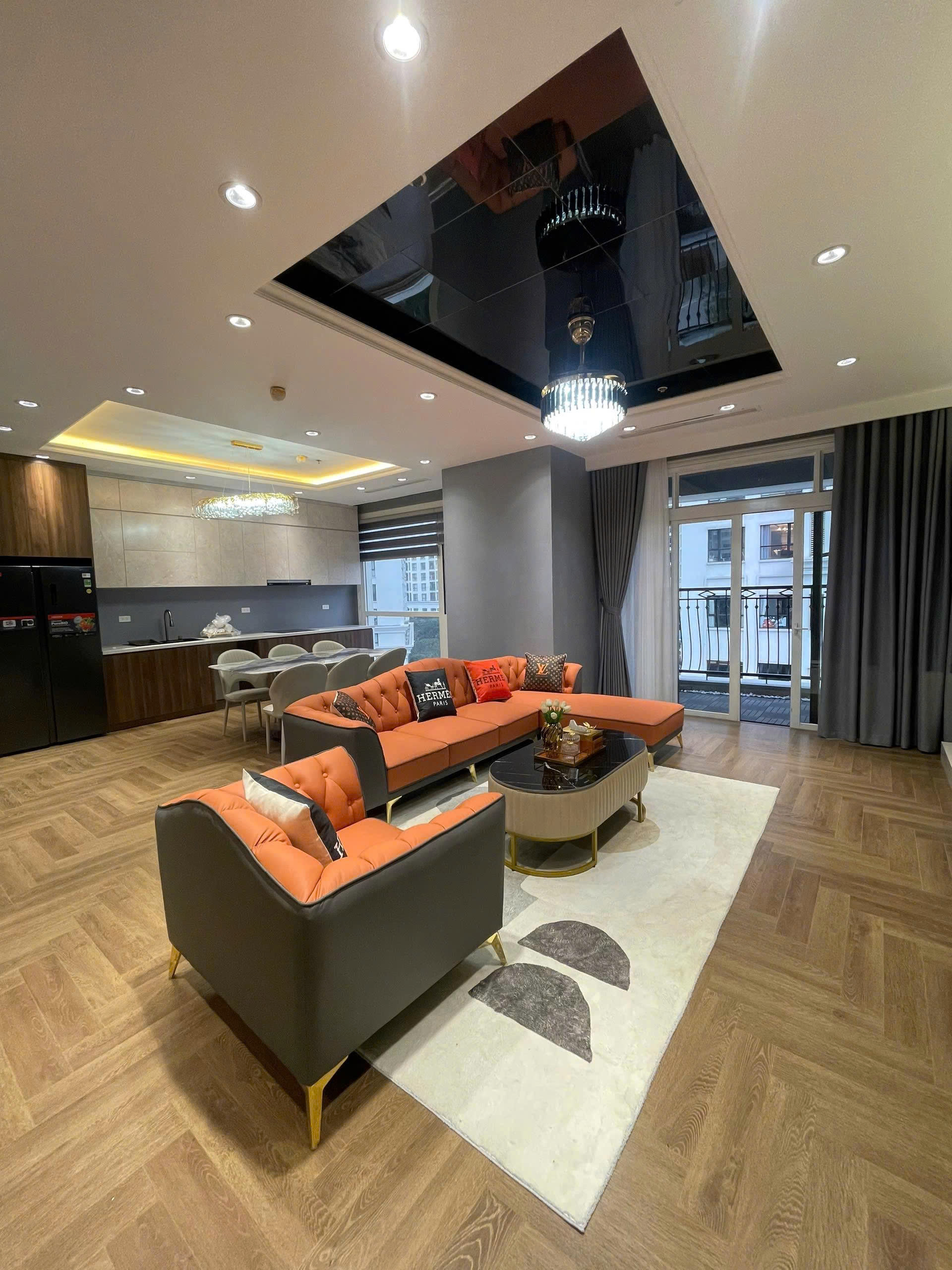 z6907627057486_9c62ce3f8c69d926e6086137a356fed4